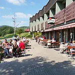 Hotel Resort Marina Labe 3*