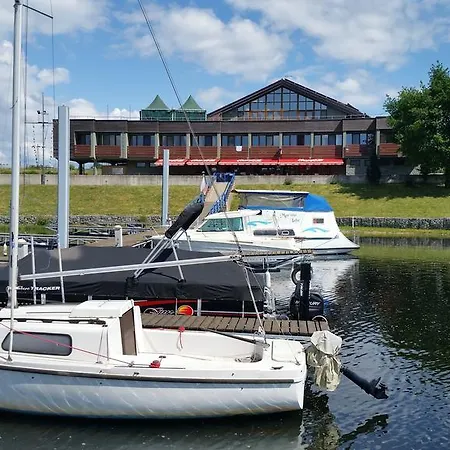 Hotel Resort Marina Labe 3*
