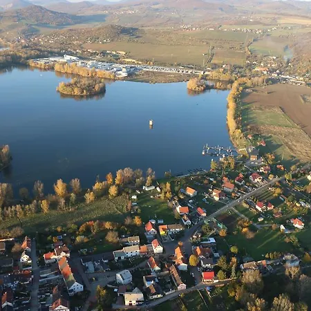 Hotel Resort Marina Labe 3*